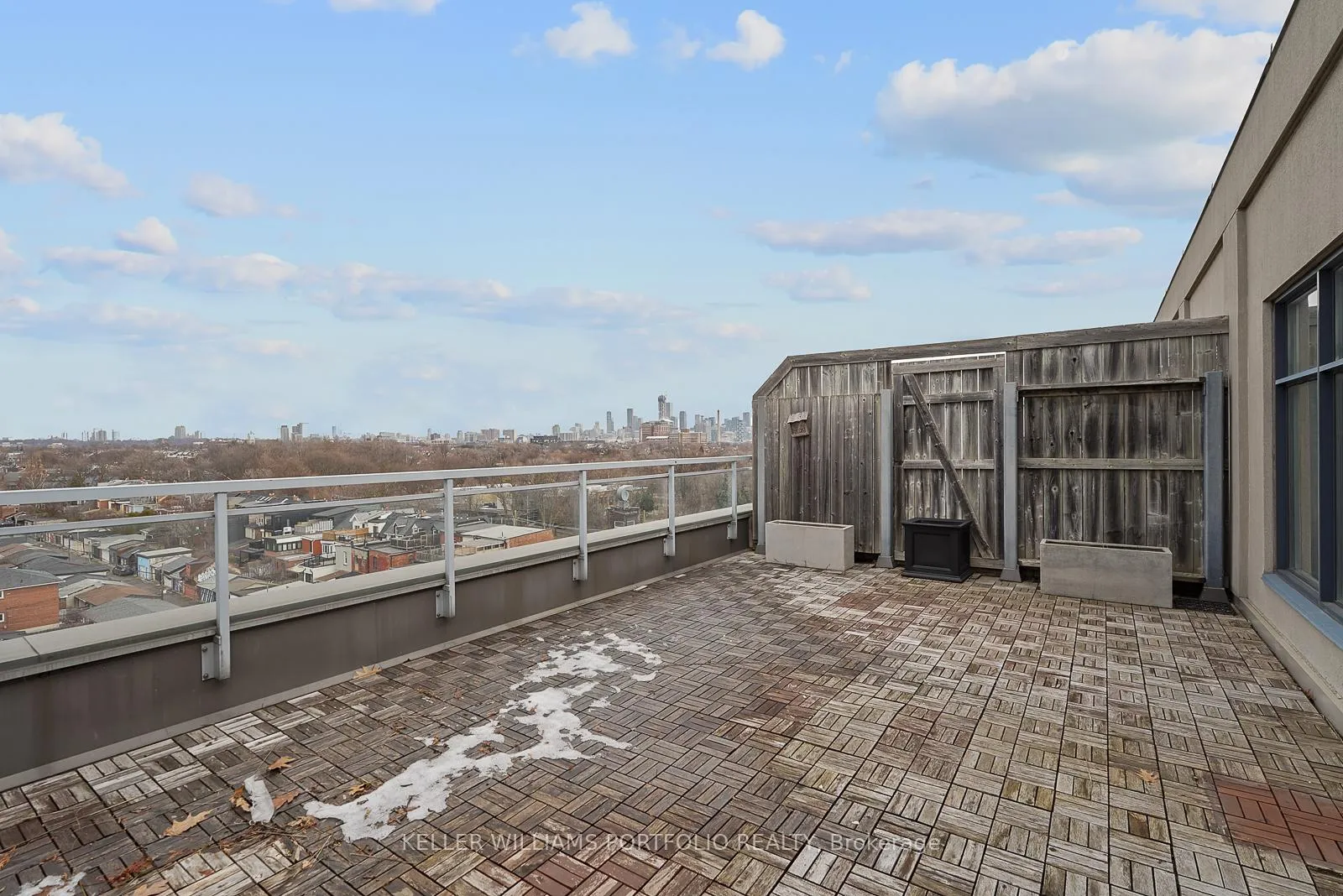 Photo 31 of Unit PH21, 993 Queen Street W, Toronto, Niagara — HOMEH
