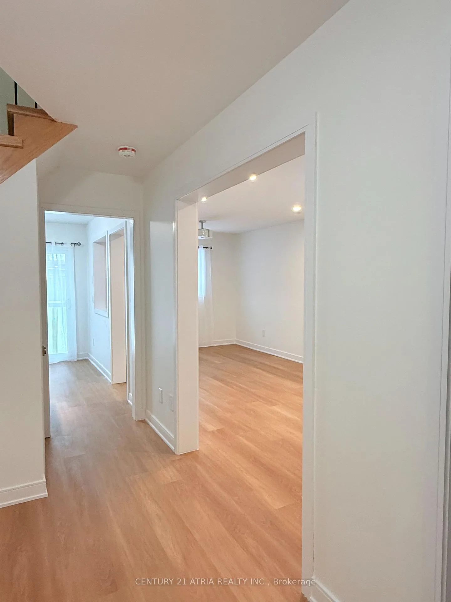 Photo 12 of 4 Nectarine Crescent, Brampton, Westgate — HOMEH