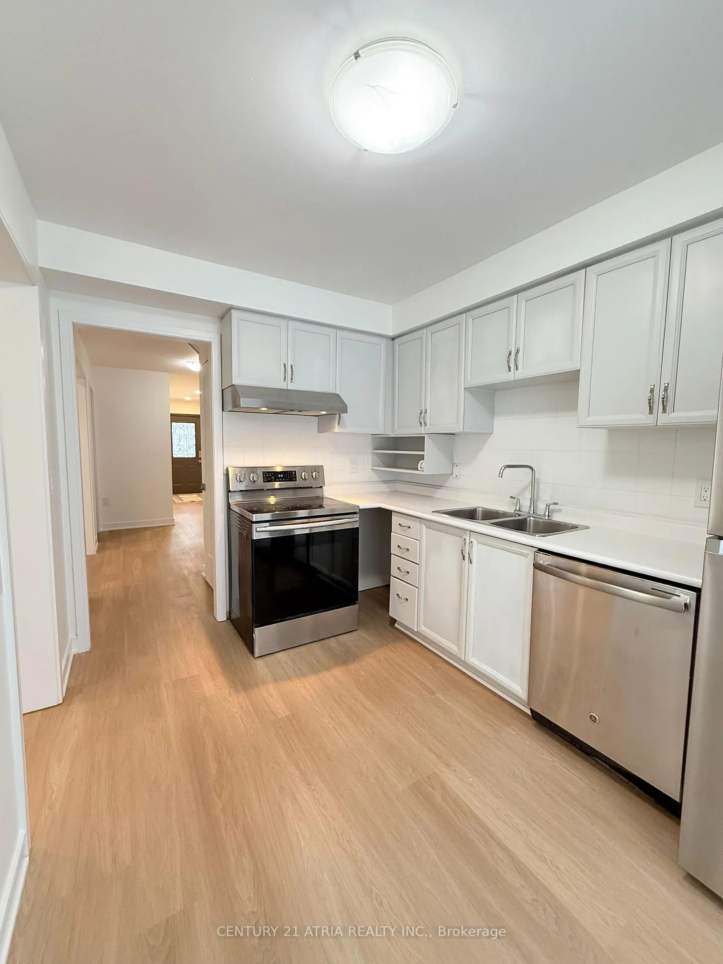 Photo 19 of 4 Nectarine Crescent, Brampton, Westgate — HOMEH