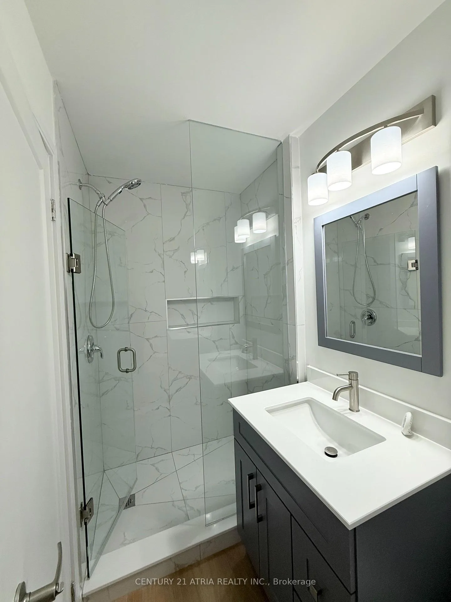 Photo 33 of 4 Nectarine Crescent, Brampton, Westgate — HOMEH