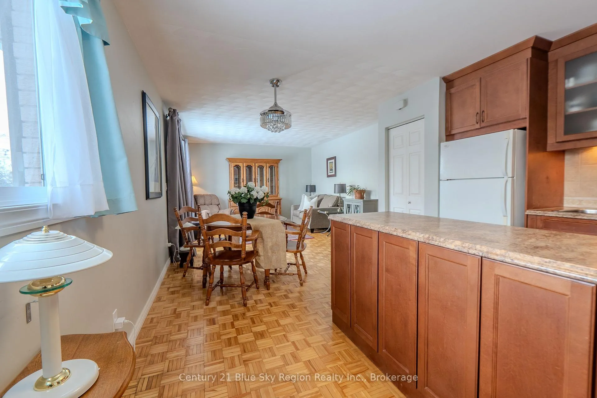 Photo 4 of 96 Strathcona Drive, North Bay, Ferris — HOMEH