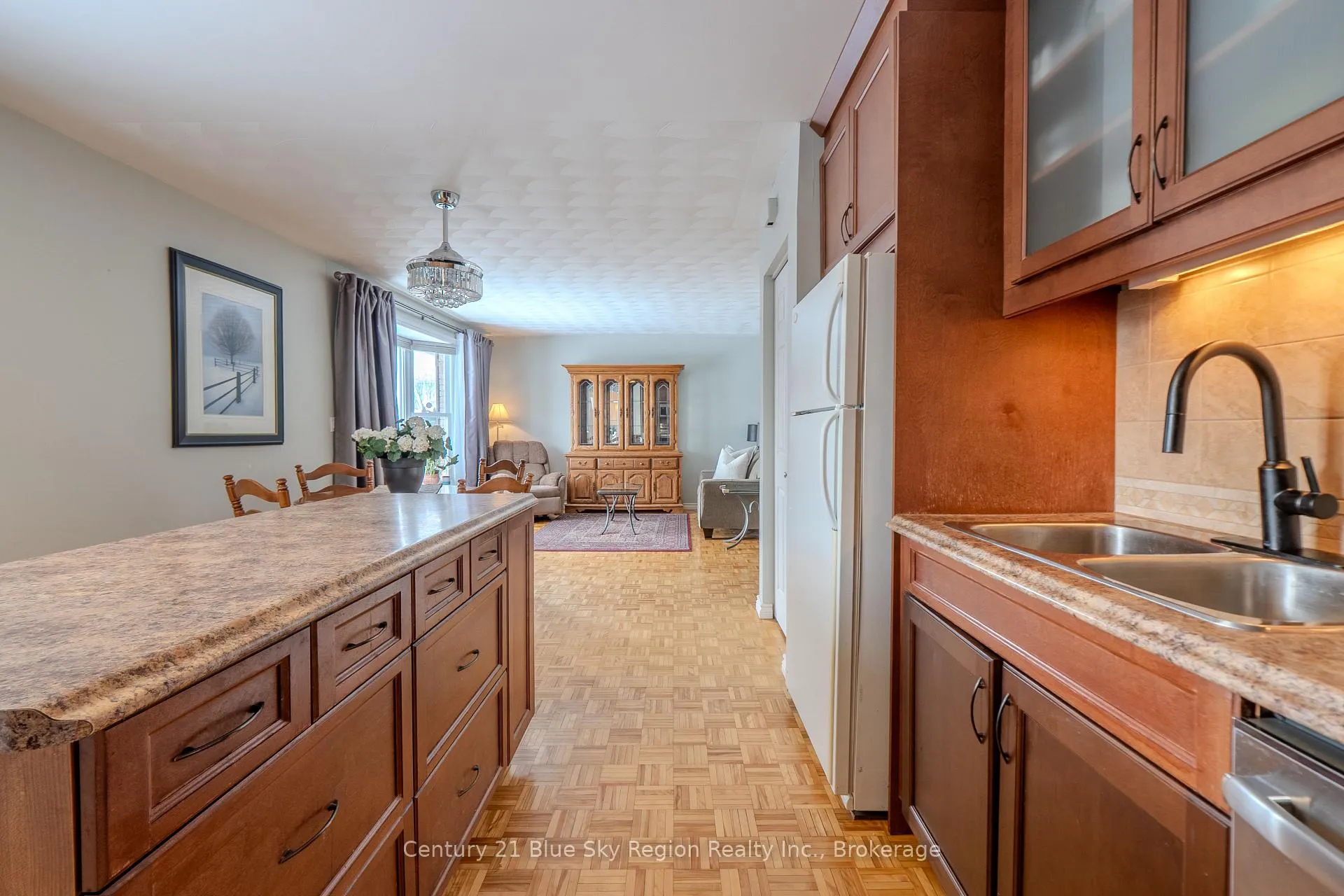 Photo 9 of 96 Strathcona Drive, North Bay, Ferris — HOMEH