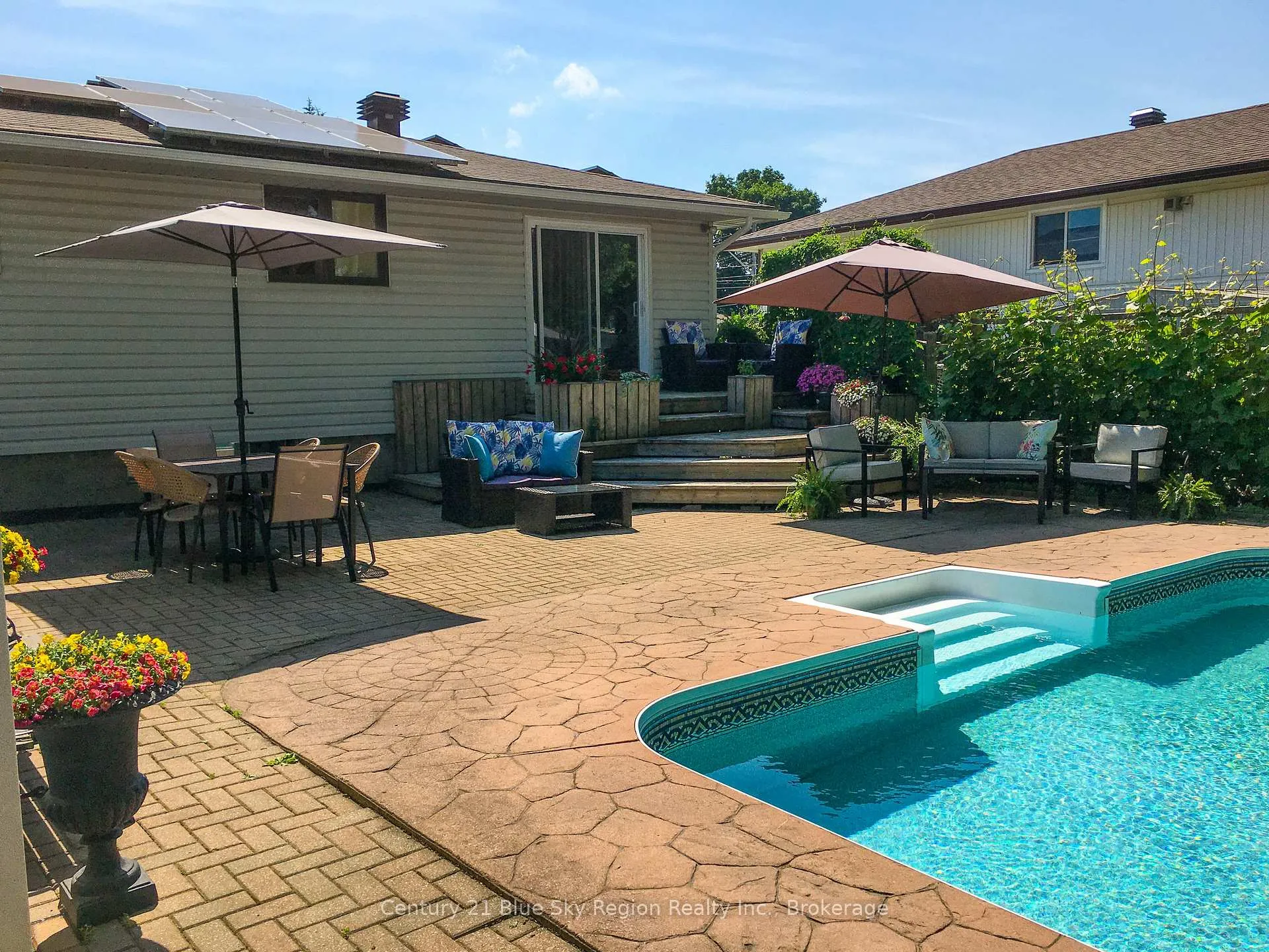 Photo 33 of 96 Strathcona Drive, North Bay, Ferris — HOMEH