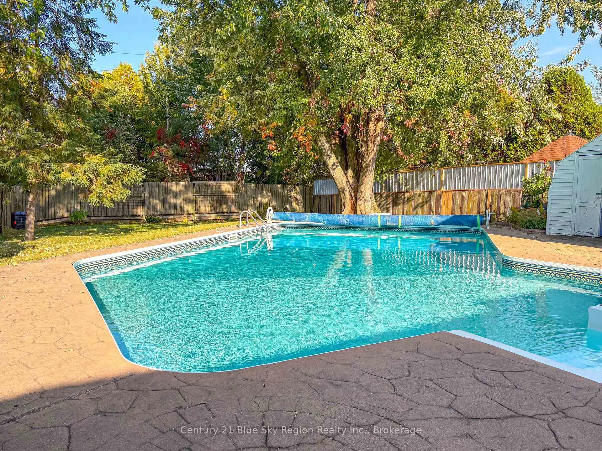 Photo 36 of 96 Strathcona Drive, North Bay, Ferris — HOMEH