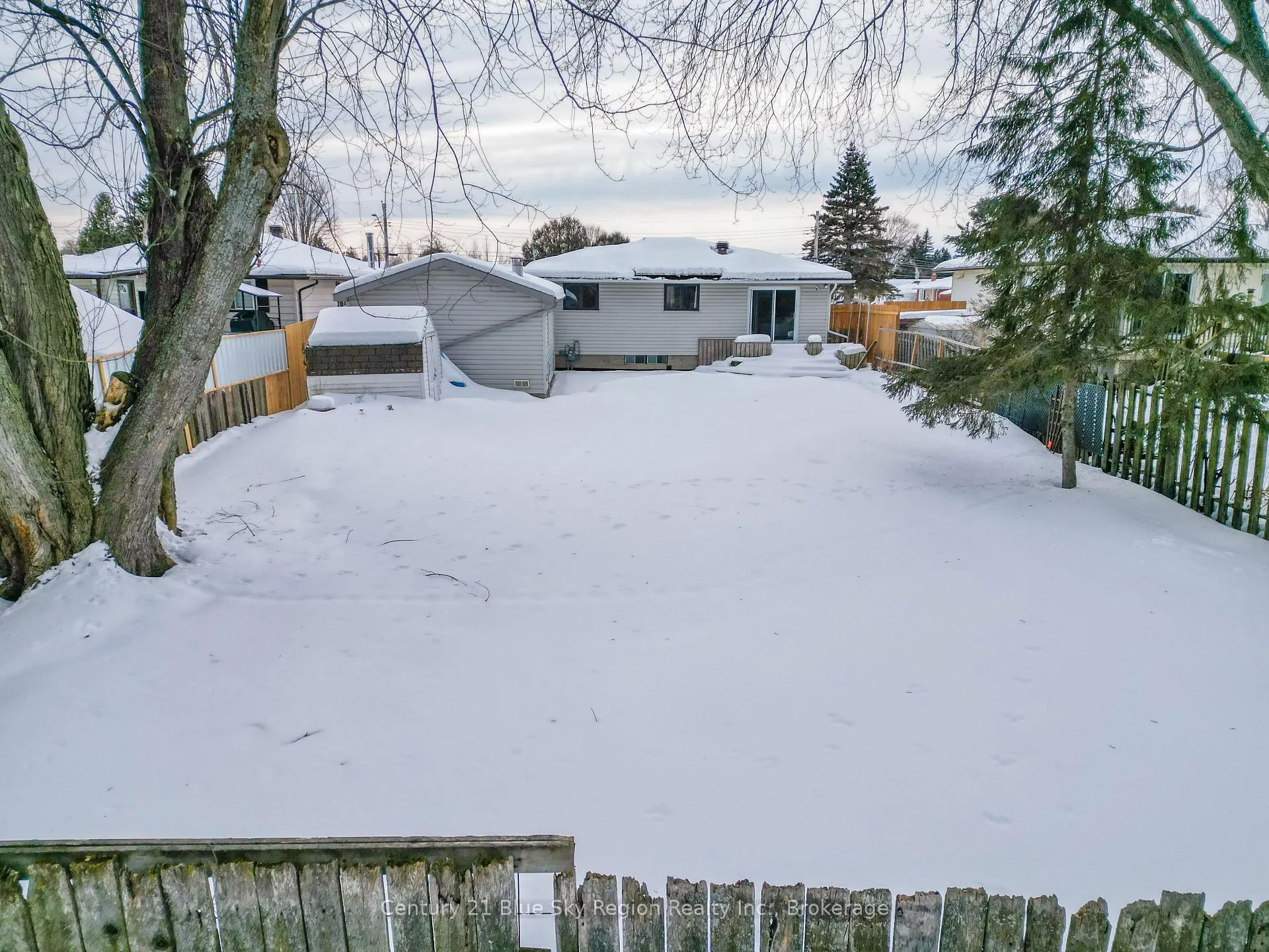 Photo 38 of 96 Strathcona Drive, North Bay, Ferris — HOMEH