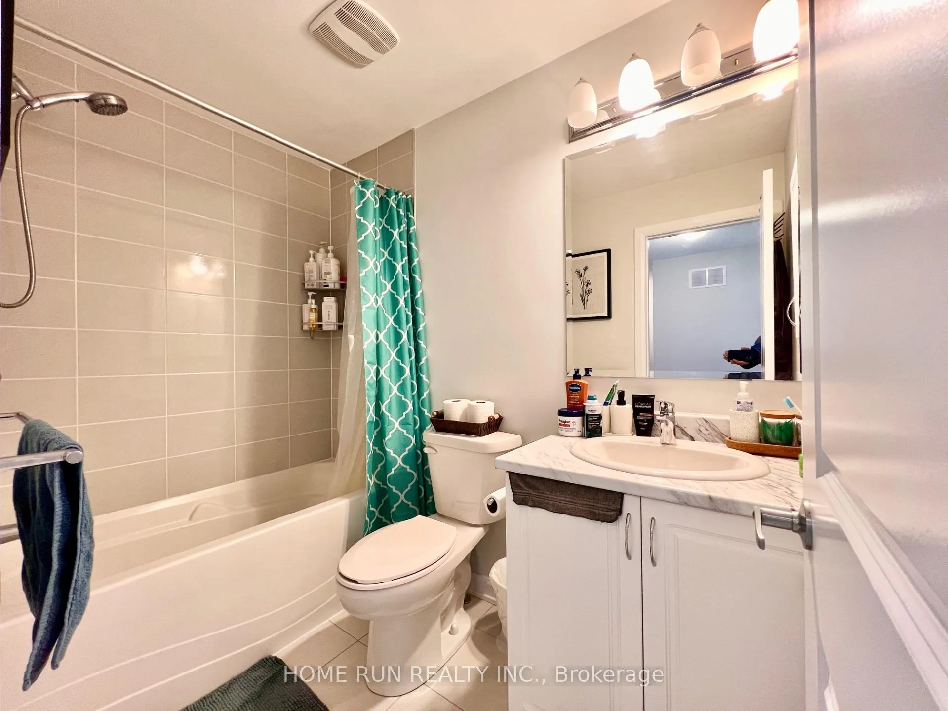Photo 16 of 1061 Speedvale Crescent, Ottawa, Kanata - Kanata Lakes/Heritage Hills — HOMEH