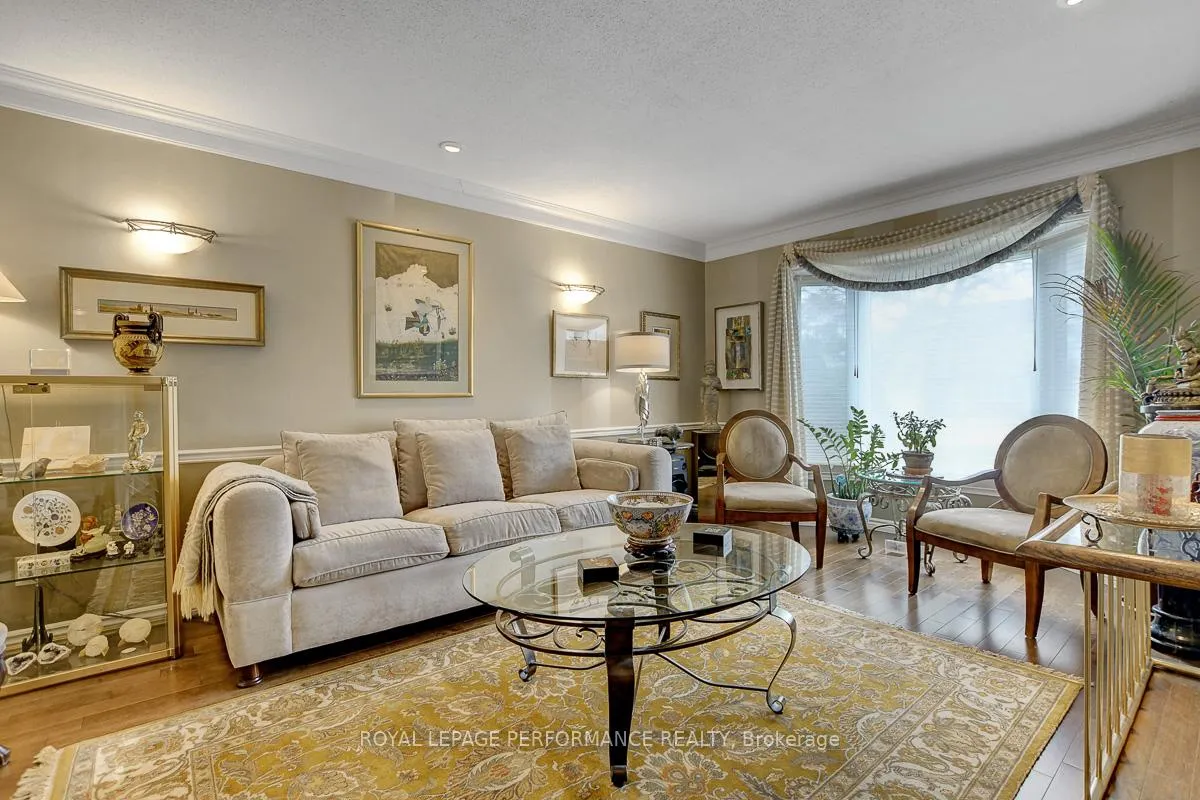 Photo 4 of 6255 Fortune Drive, Ottawa, Convent Glen North — HOMEH