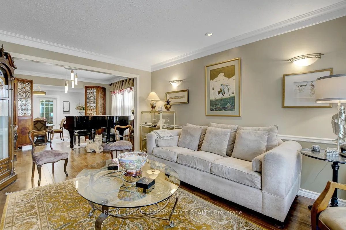 Photo 5 of 6255 Fortune Drive, Ottawa, Convent Glen North — HOMEH