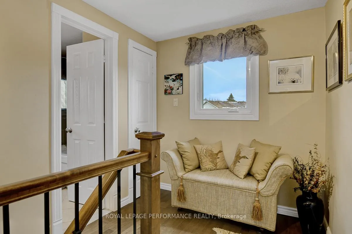 Photo 15 of 6255 Fortune Drive, Ottawa, Convent Glen North — HOMEH