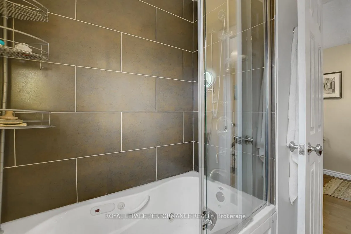 Photo 22 of 6255 Fortune Drive, Ottawa, Convent Glen North — HOMEH