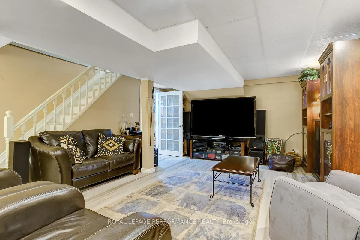 Photo 23 of 6255 Fortune Drive, Ottawa, Convent Glen North — HOMEH