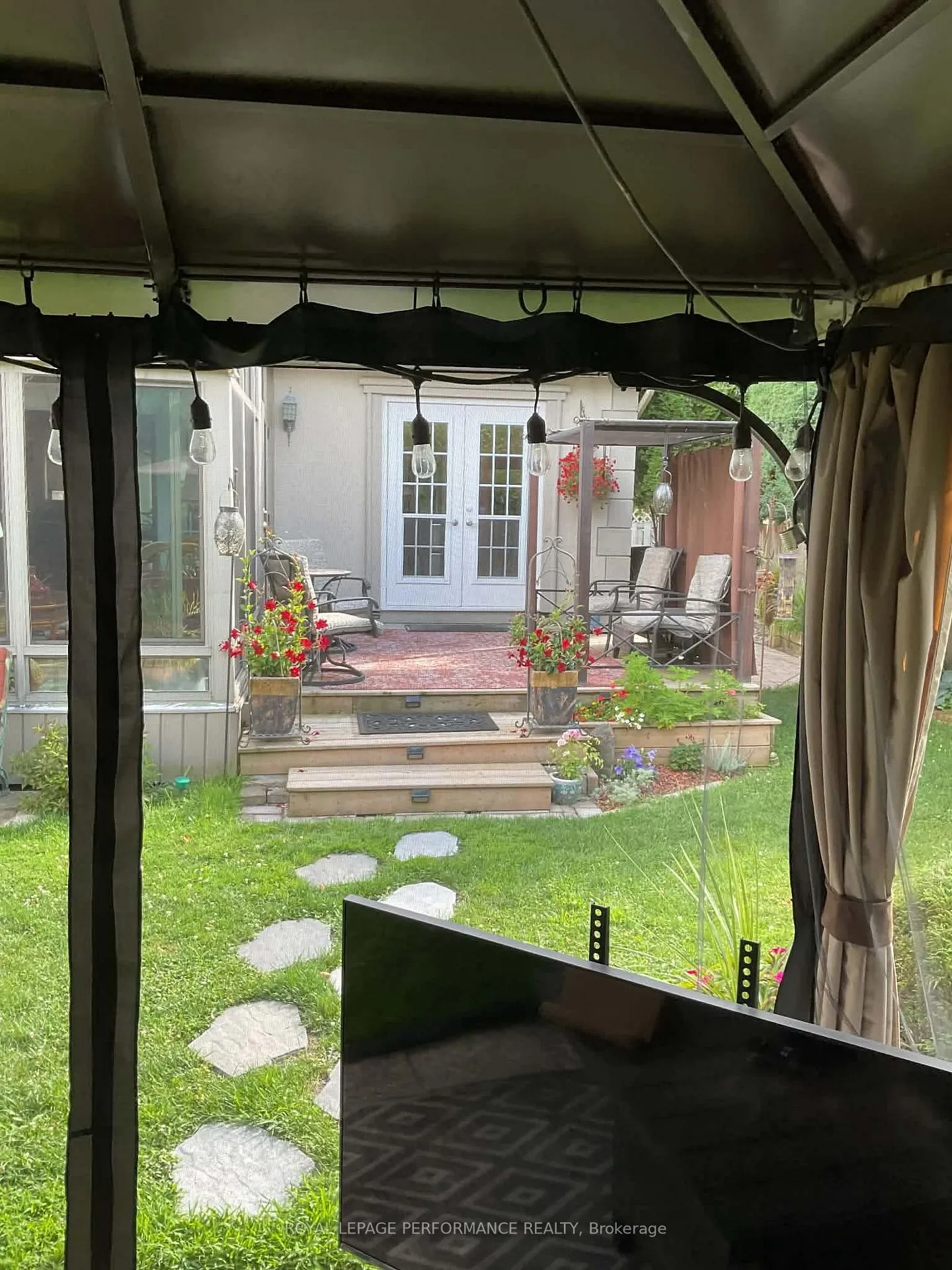 Photo 33 of 6255 Fortune Drive, Ottawa, Convent Glen North — HOMEH