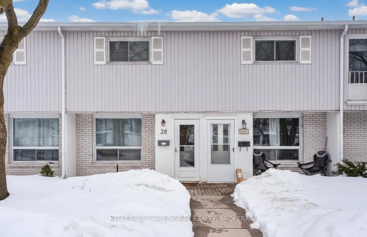 Front of Unit 28, 4427 Bath Road