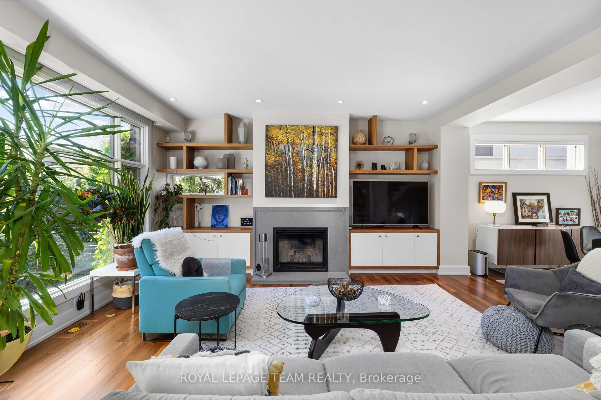 Photo 6 of 879 Winnington Avenue, Ottawa, Whitehaven — HOMEH