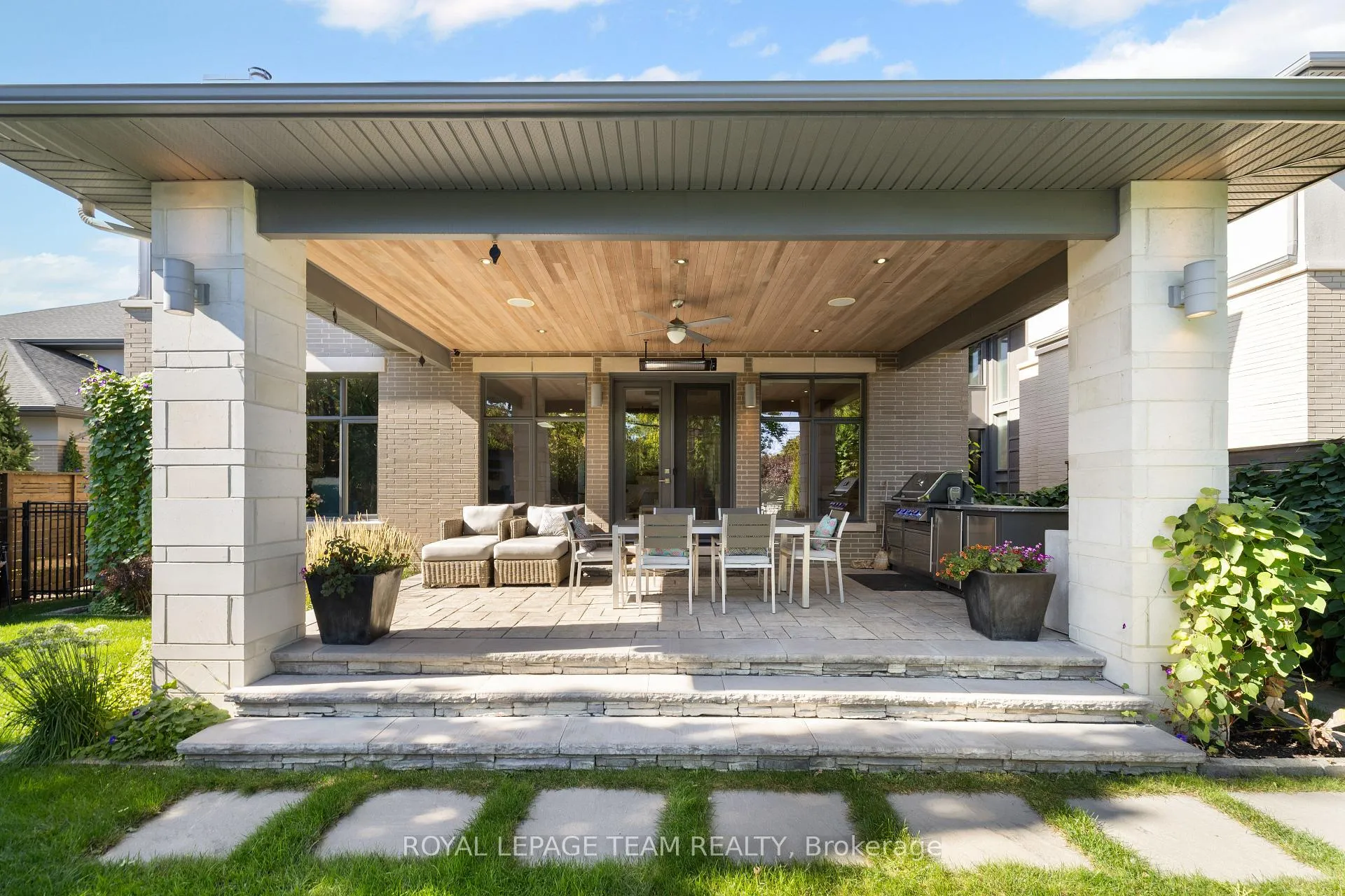 Photo 22 of 879 Winnington Avenue, Ottawa, Whitehaven — HOMEH