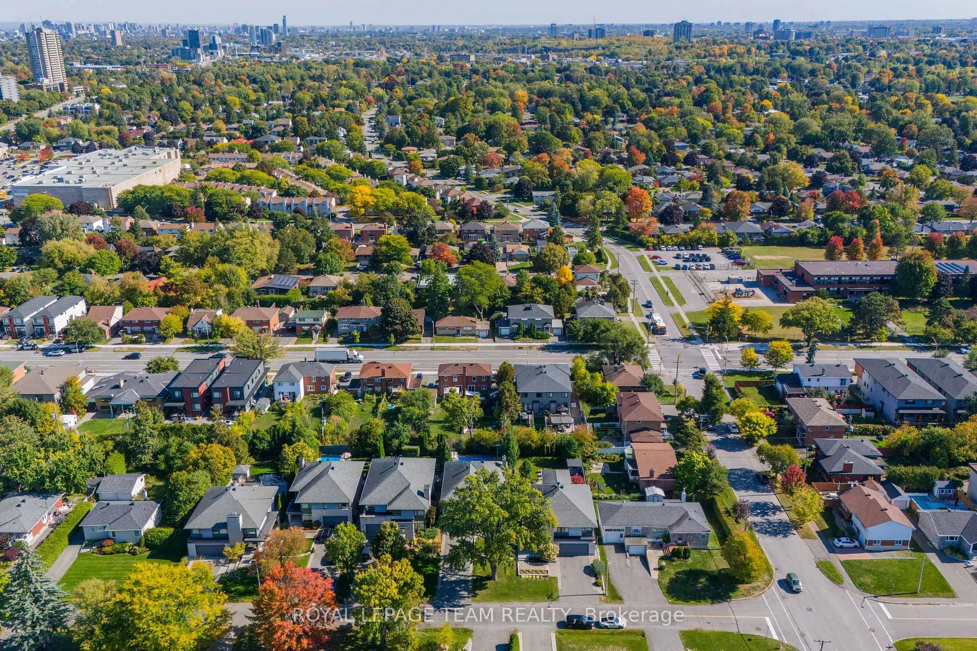 Photo 25 of 879 Winnington Avenue, Ottawa, Whitehaven — HOMEH