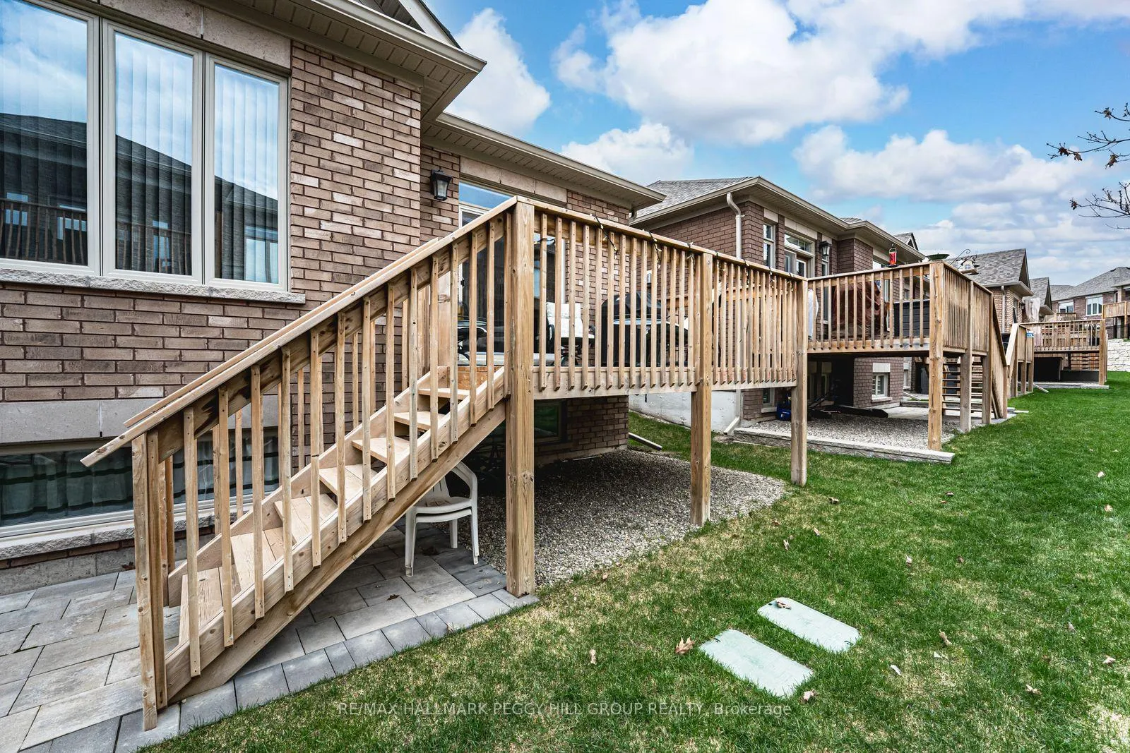 Photo 14 of 15 Assunta Garden, New Tecumseth, Rural New Tecumseth — HOMEH
