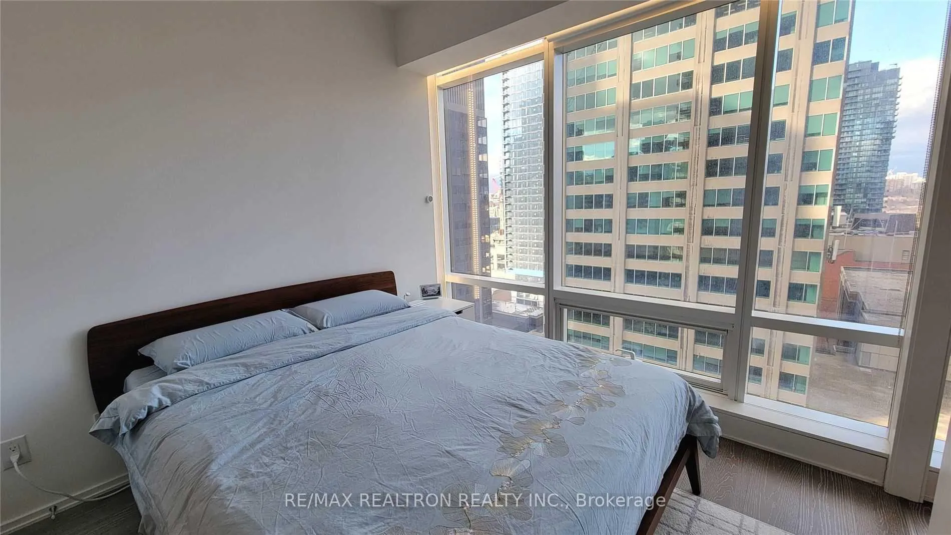 Photo 11 of Unit 1301, 1 Bloor Street E, Toronto, Church-Yonge Corridor — HOMEH