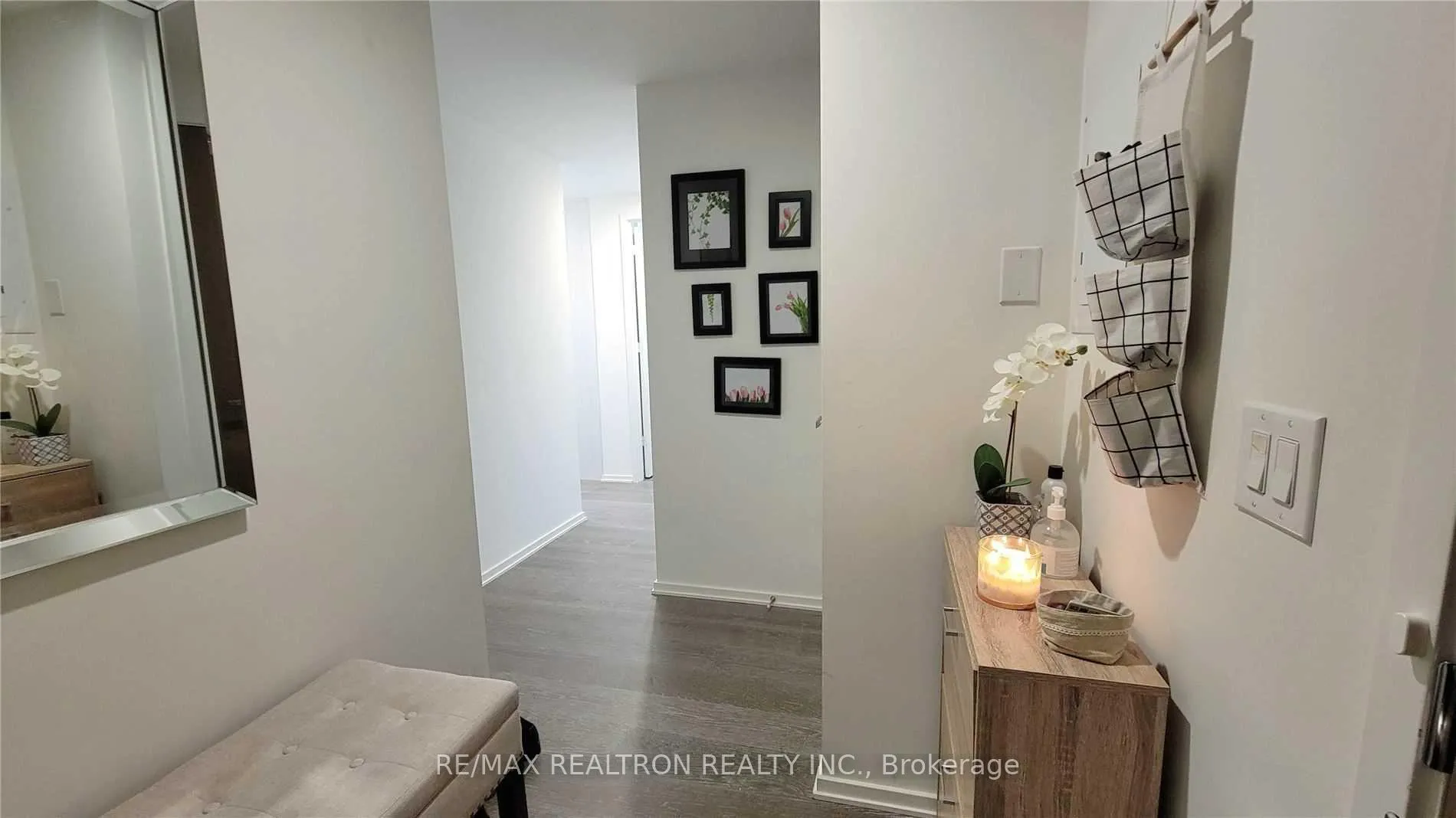 Photo 19 of Unit 1301, 1 Bloor Street E, Toronto, Church-Yonge Corridor — HOMEH