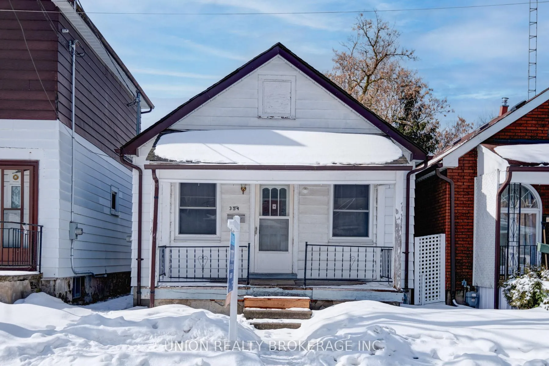 Photo 1 of 354 Cedarvale Avenue, Toronto, Woodbine-Lumsden — HOMEH