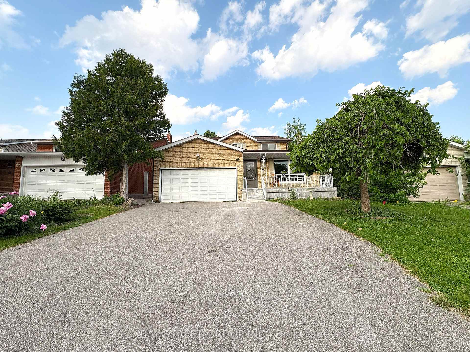 Front of 3 Ascot Crescent