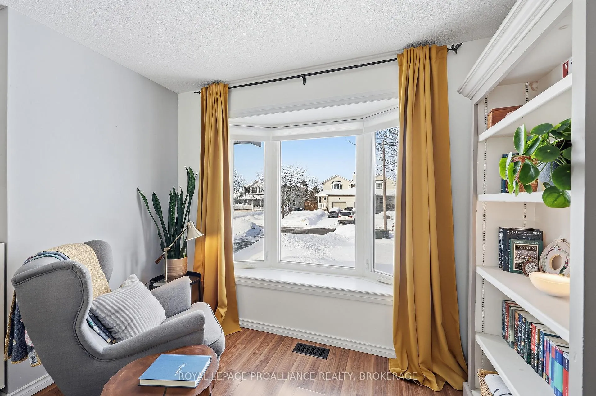 Photo 8 of 521 Grandtrunk Avenue, Kingston, East Gardiners Rd — HOMEH