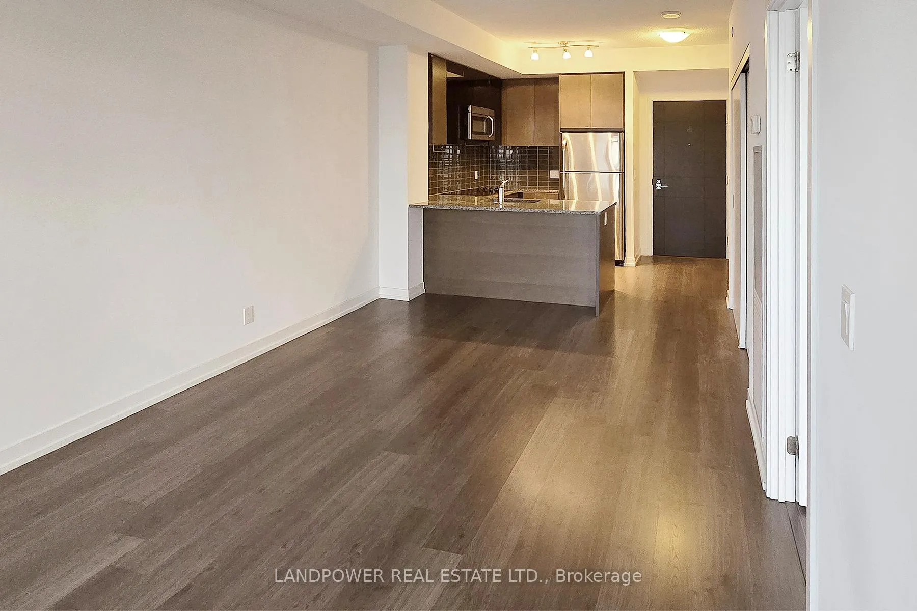 Photo 10 of Unit 2504, 89 Dunfield Avenue, Toronto, Mount Pleasant West — HOMEH