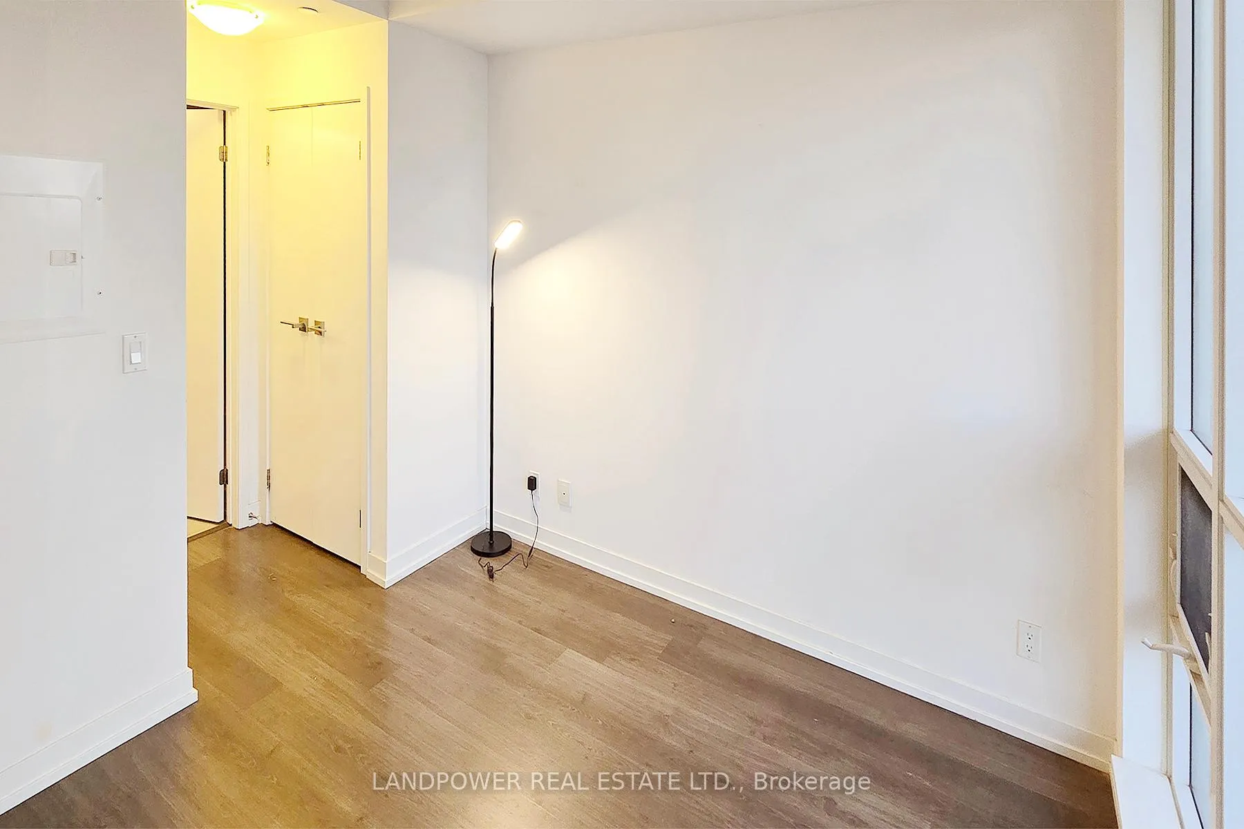 Photo 21 of Unit 2504, 89 Dunfield Avenue, Toronto, Mount Pleasant West — HOMEH