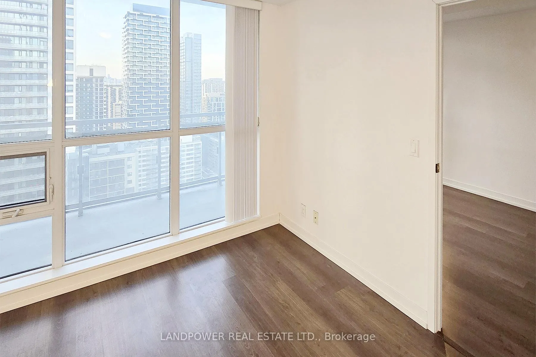 Photo 23 of Unit 2504, 89 Dunfield Avenue, Toronto, Mount Pleasant West — HOMEH