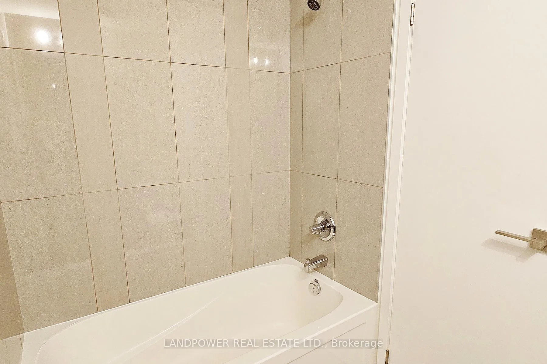 Photo 27 of Unit 2504, 89 Dunfield Avenue, Toronto, Mount Pleasant West — HOMEH