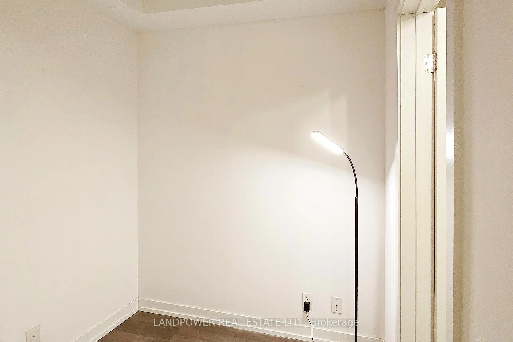 Photo 30 of Unit 2504, 89 Dunfield Avenue, Toronto, Mount Pleasant West — HOMEH