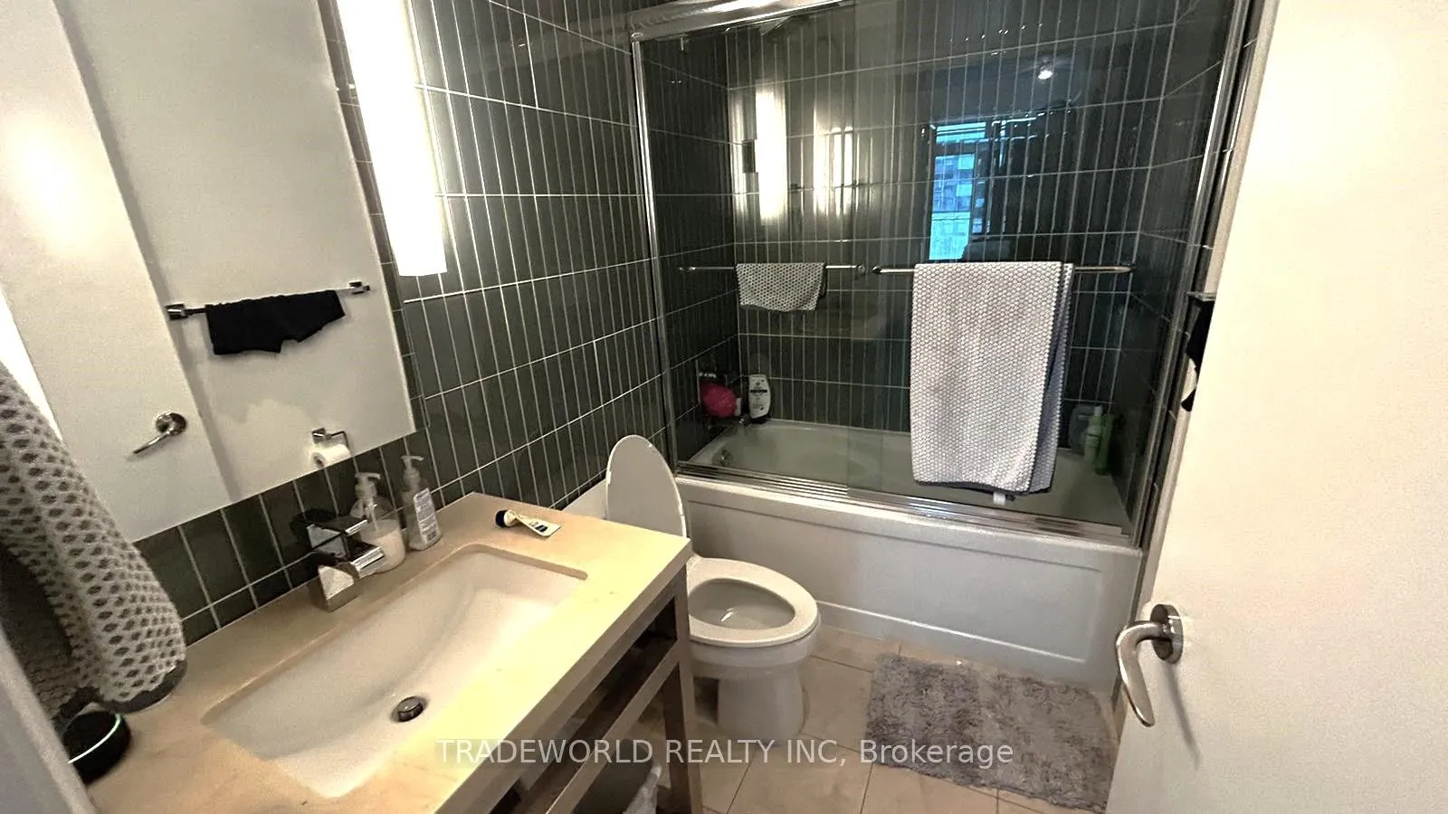 Photo 13 of Unit 2801, 80 John Street, Toronto, Waterfront Communities — HOMEH