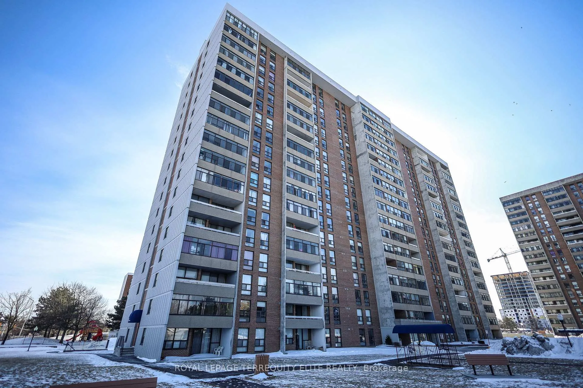 Photo 1 of Unit 1709, 25 Kensington Road, Brampton, Queen Street Corridor — HOMEH
