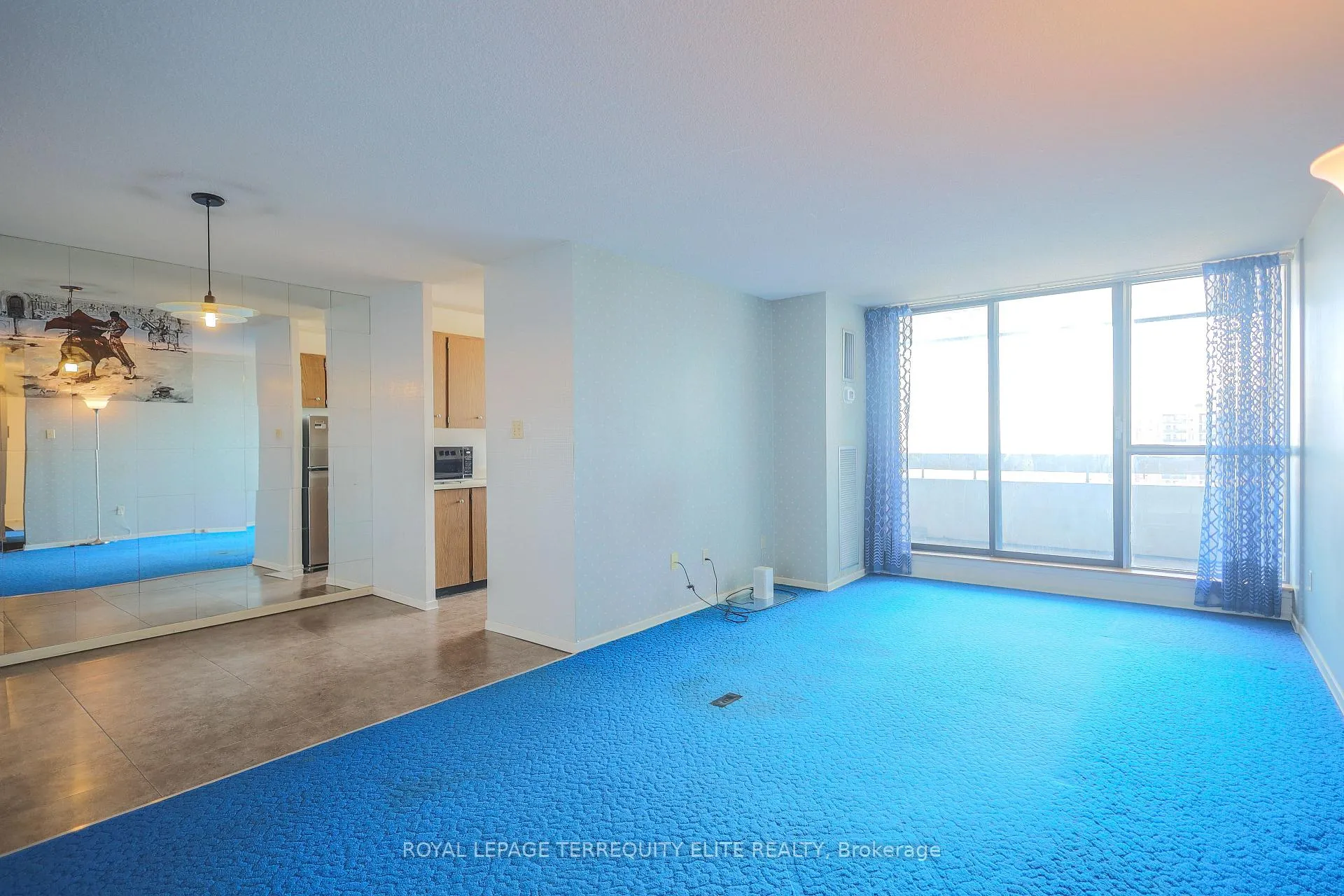 Photo 4 of Unit 1709, 25 Kensington Road, Brampton, Queen Street Corridor — HOMEH
