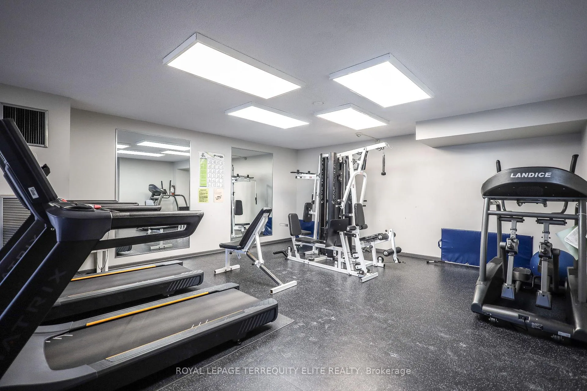 Photo 35 of Unit 1709, 25 Kensington Road, Brampton, Queen Street Corridor — HOMEH