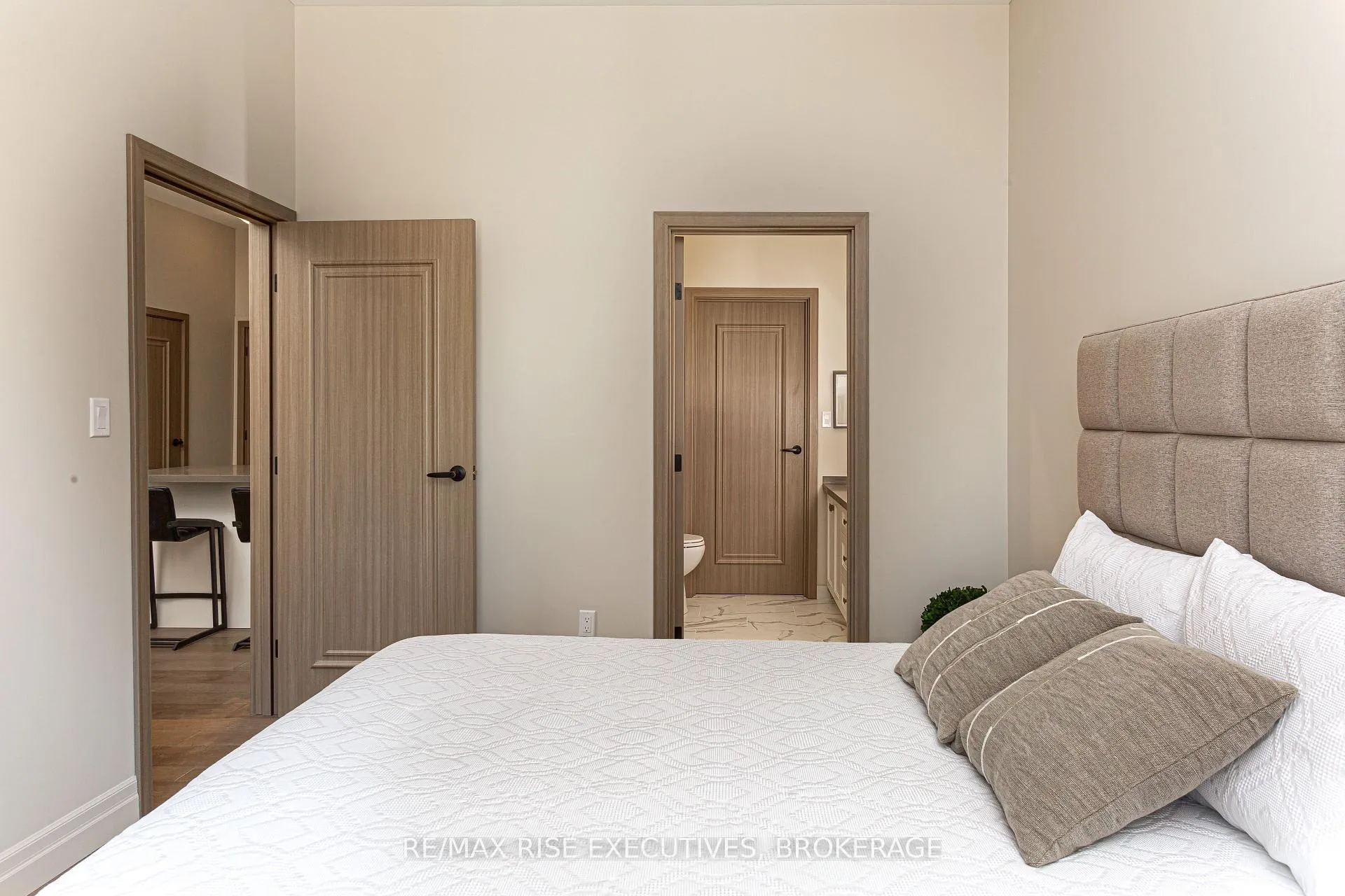 Photo 19 of Unit 432, 847 Development Drive, Kingston, South of Taylor-Kidd Blvd — HOMEH