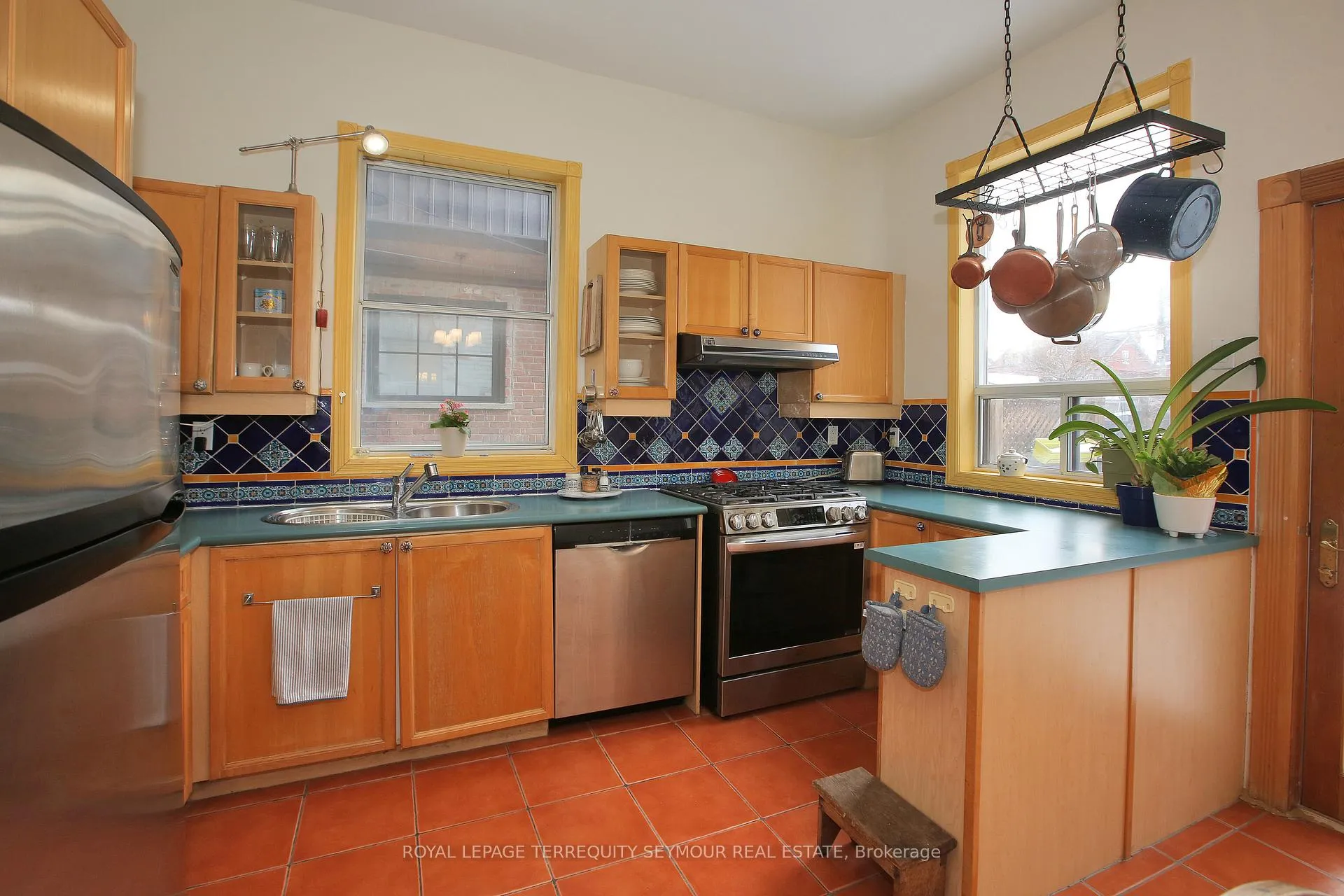Photo 13 of 262 Concord Avenue, Toronto, Palmerston-Little Italy — HOMEH