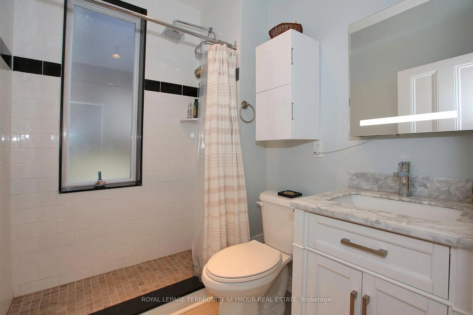 Photo 14 of 262 Concord Avenue, Toronto, Palmerston-Little Italy — HOMEH
