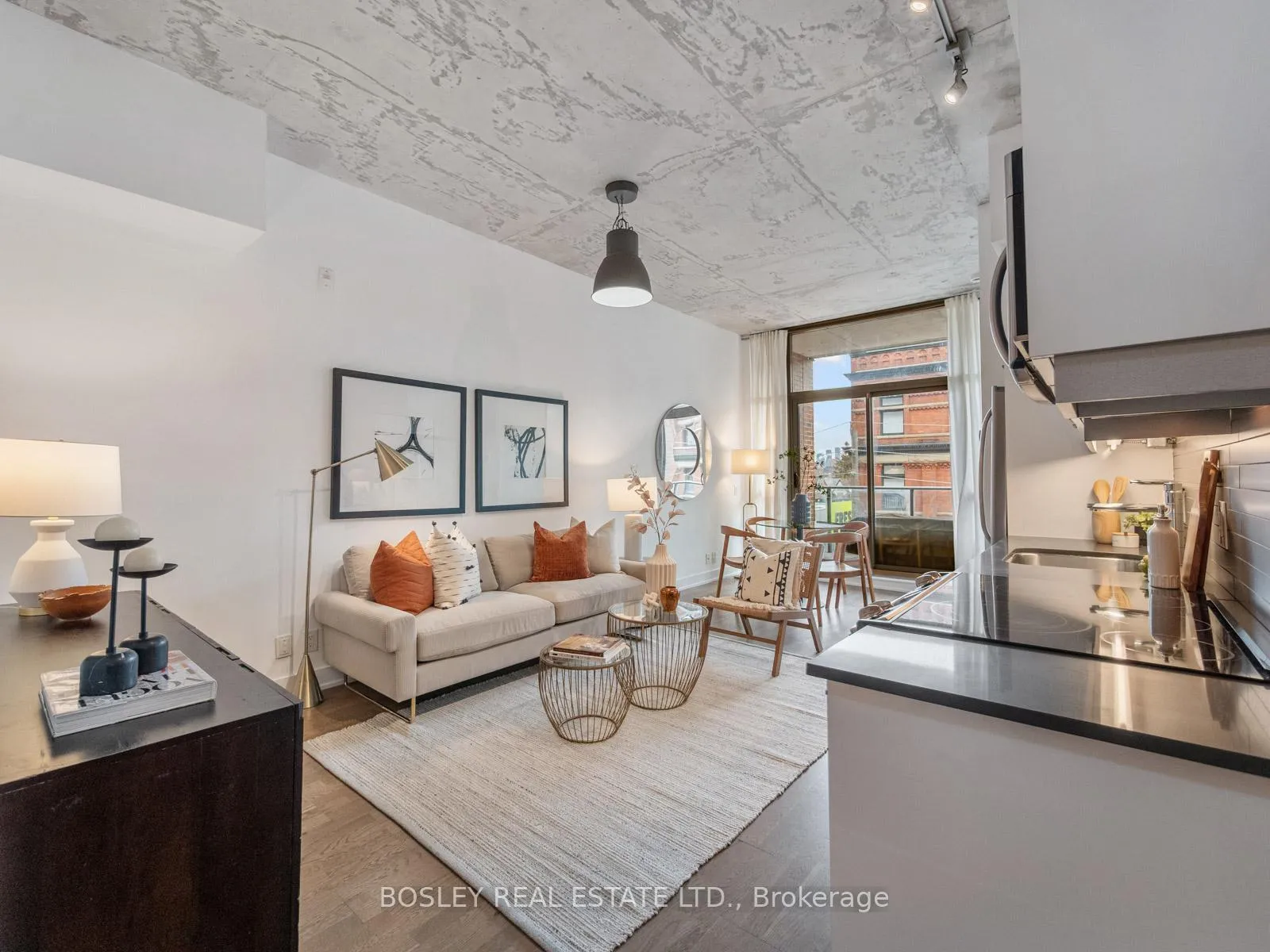 Photo 2 of Unit 404, 2 Gladstone Avenue, Toronto, Little Portugal — HOMEH