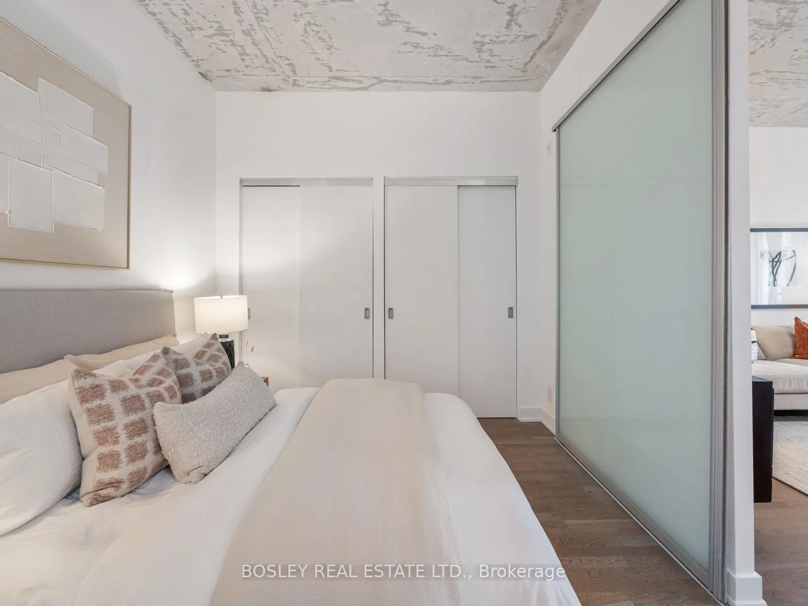 Photo 20 of Unit 404, 2 Gladstone Avenue, Toronto, Little Portugal — HOMEH