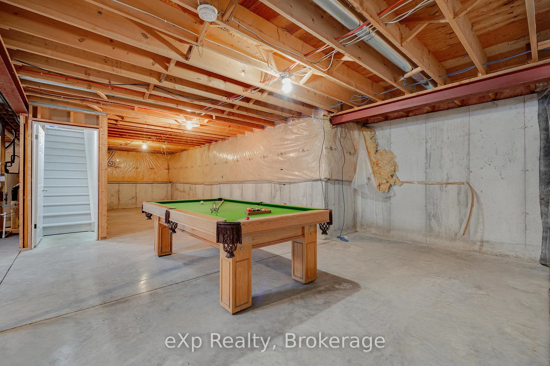 Photo 25 of 725 Binning Street W, North Perth, Listowel — HOMEH