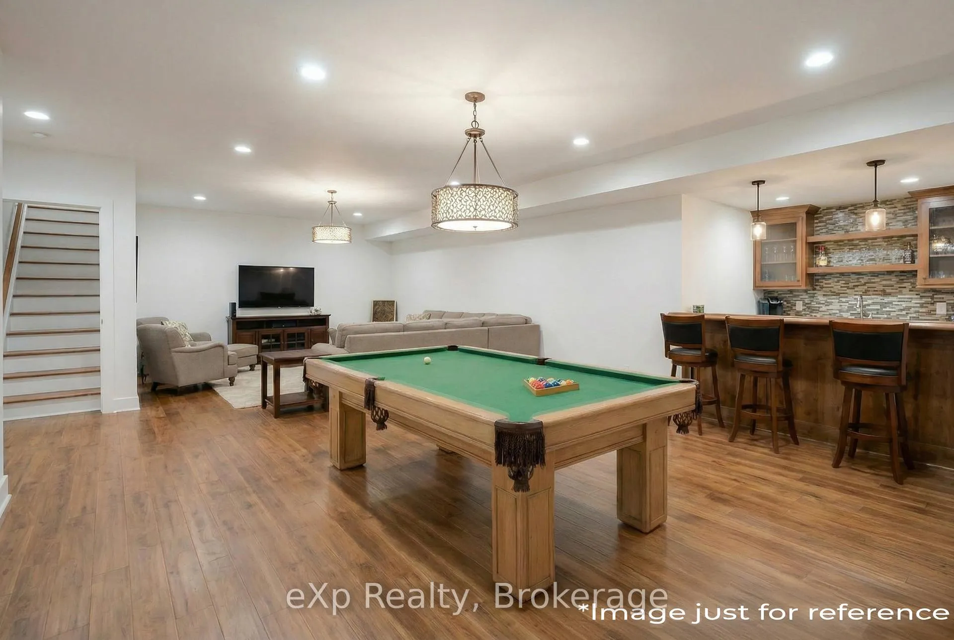 Photo 26 of 725 Binning Street W, North Perth, Listowel — HOMEH