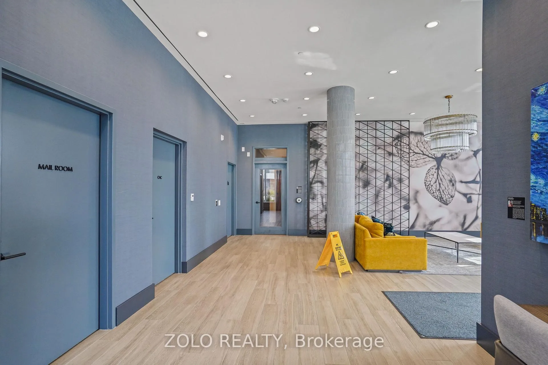 Photo 4 of Unit 512, 10 Lagerfeld Drive, Brampton, Northwest Brampton — HOMEH