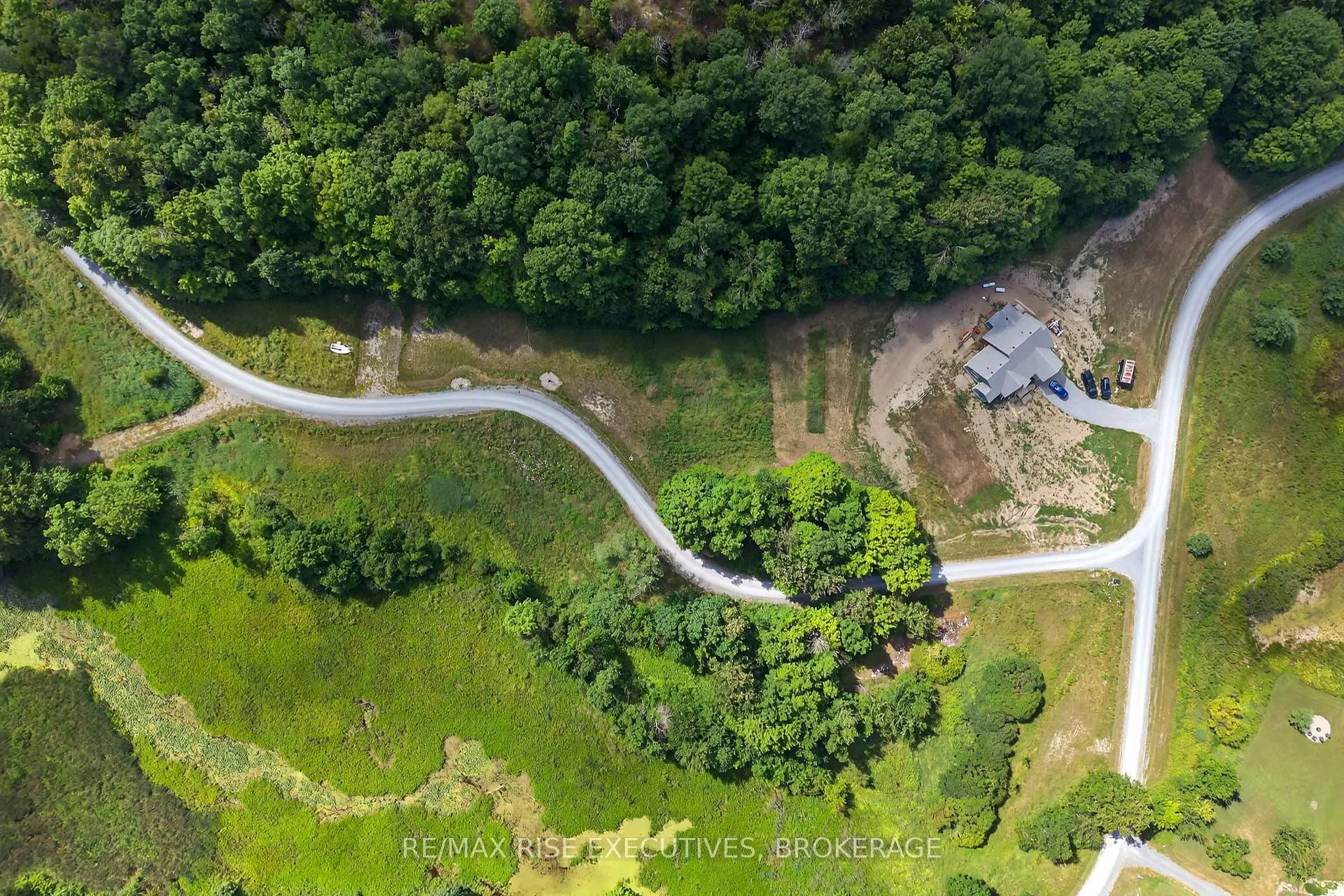 Photo 5 of 7 Cranberry Cove Lane, Frontenac, Frontenac South — HOMEH