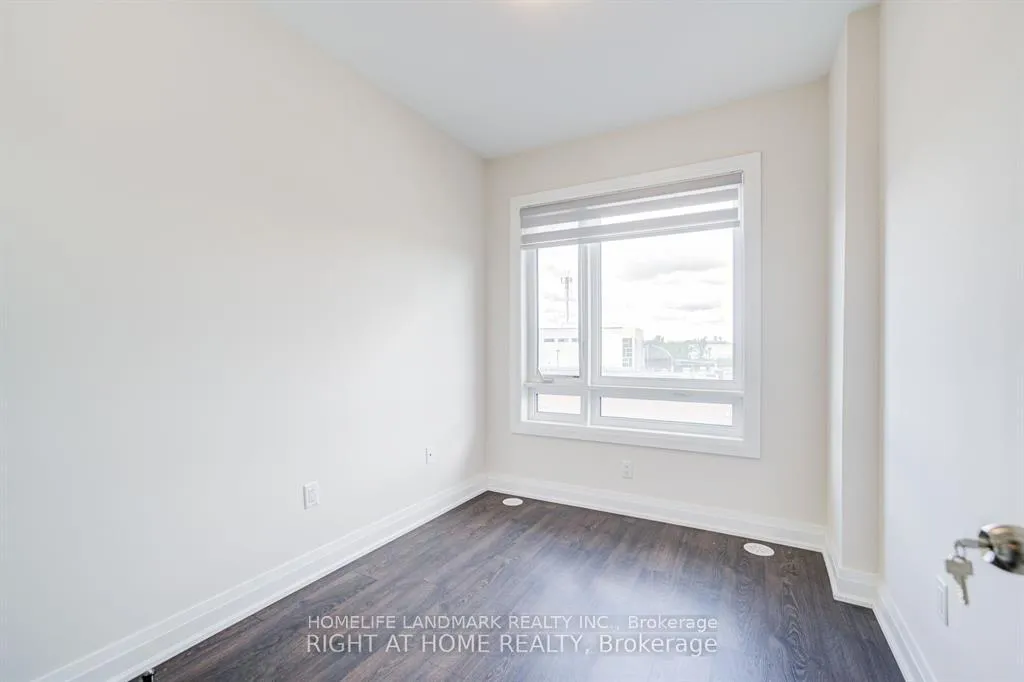 Photo 9 of Unit Unit 3C, 33 John Stocks Way, Markham, Thornhill — HOMEH