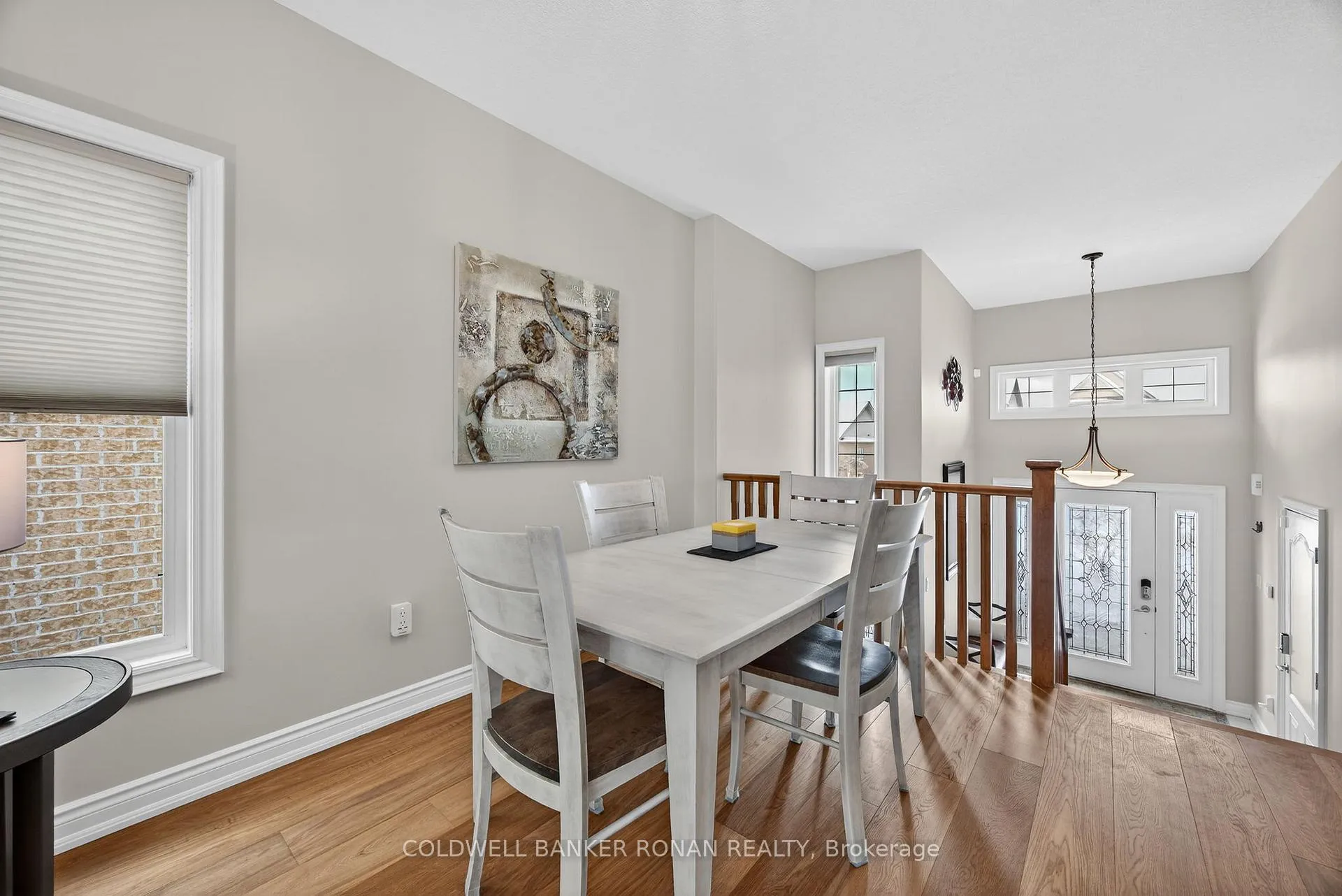 Photo 4 of 126 Gray Avenue, New Tecumseth, Alliston — HOMEH