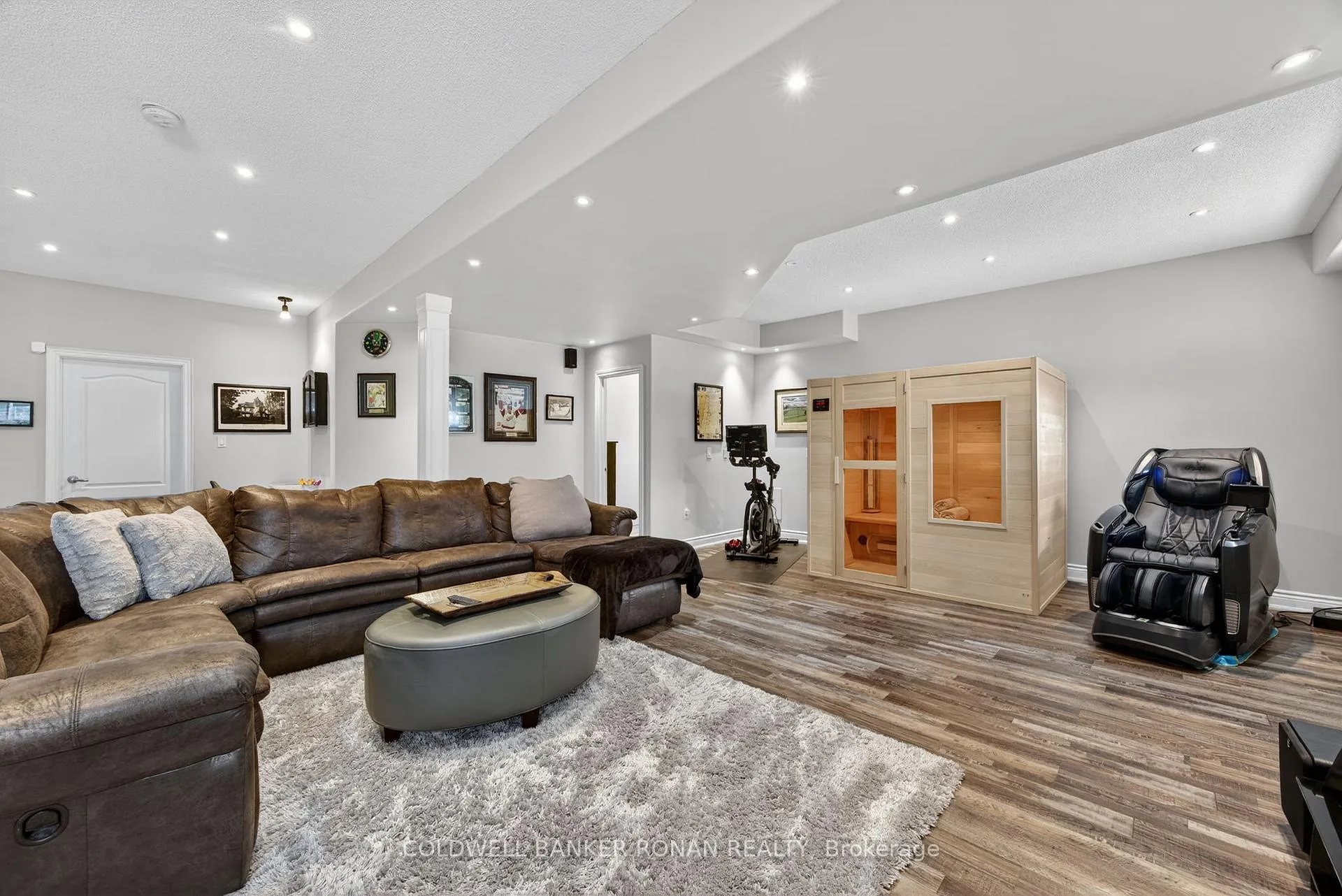 Photo 37 of 126 Gray Avenue, New Tecumseth, Alliston — HOMEH