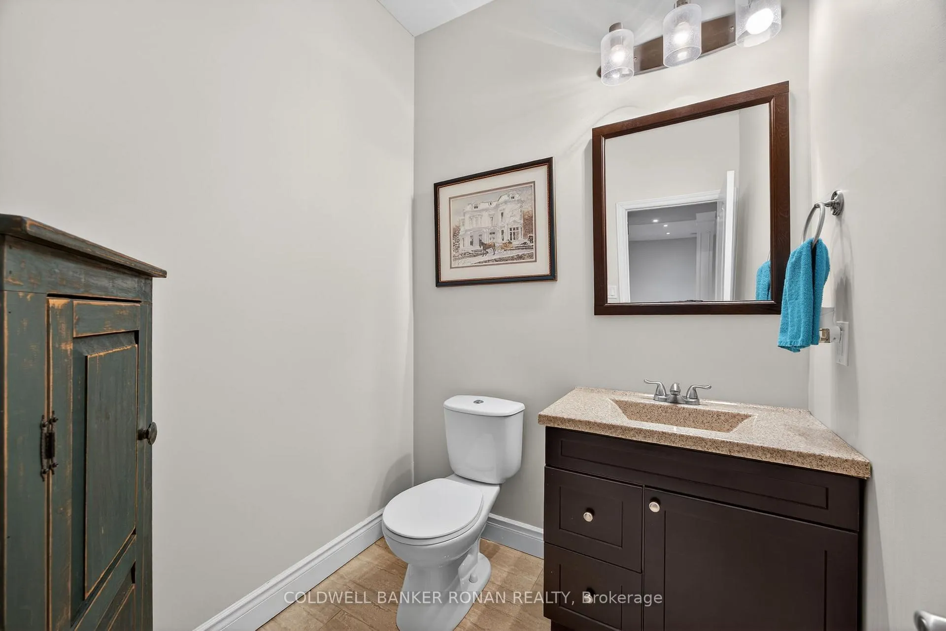 Photo 38 of 126 Gray Avenue, New Tecumseth, Alliston — HOMEH