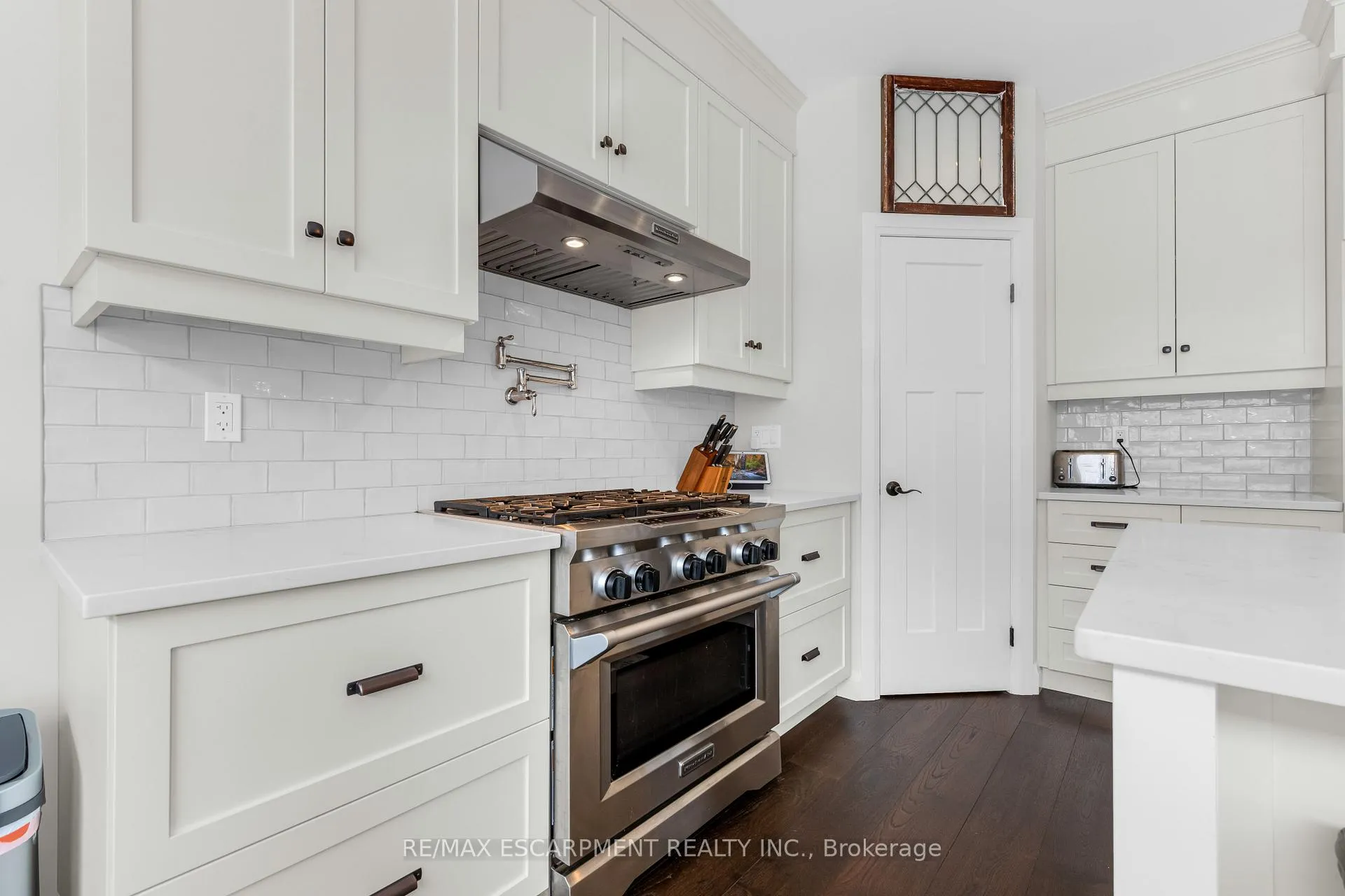 Photo 15 of Unit 16, 270 Main Street W, Grimsby, Grimsby West — HOMEH