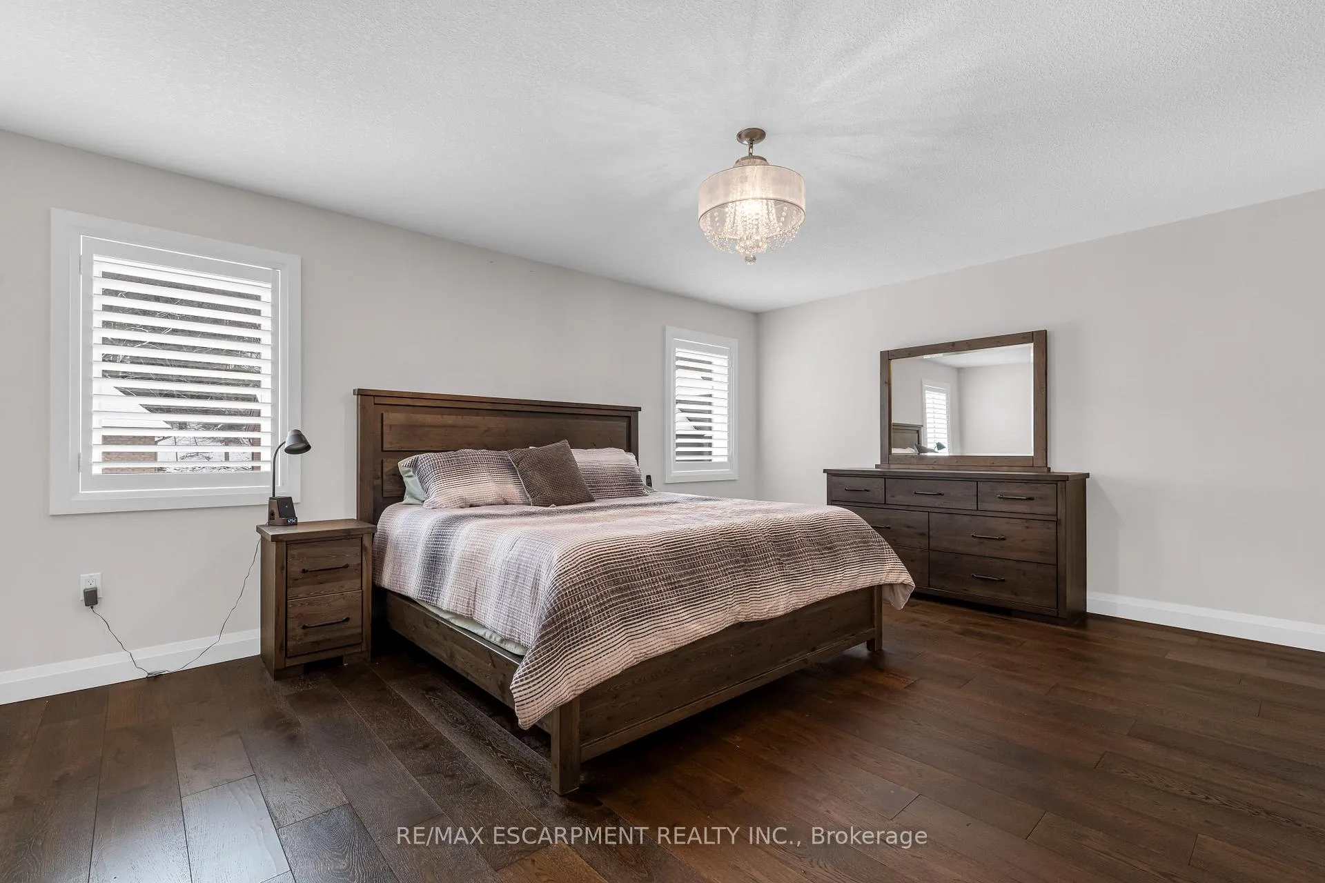 Photo 22 of Unit 16, 270 Main Street W, Grimsby, Grimsby West — HOMEH